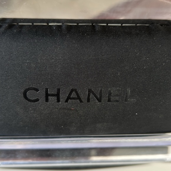 Chanel Y2K Sunglasses Case & Cloth EUC - Picture 6 of 7